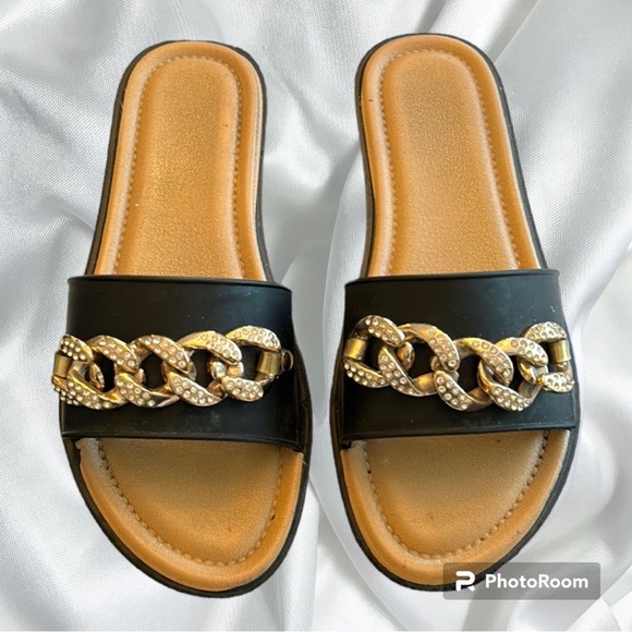 ARDENE black sandals with gold chain decor size 7 - Picture 1 of 7
